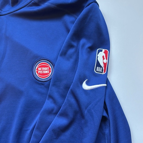 Nike Blue NBA Quarter-Zip Pullover - Picture 2 of 6